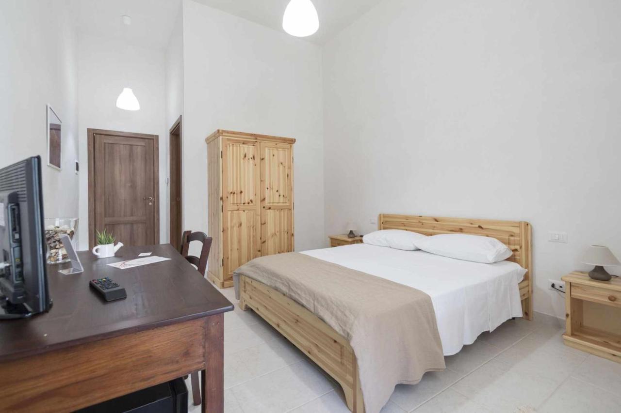 Masseria Fanizzi กอนแวร์ซาโน ภายนอก รูปภาพ